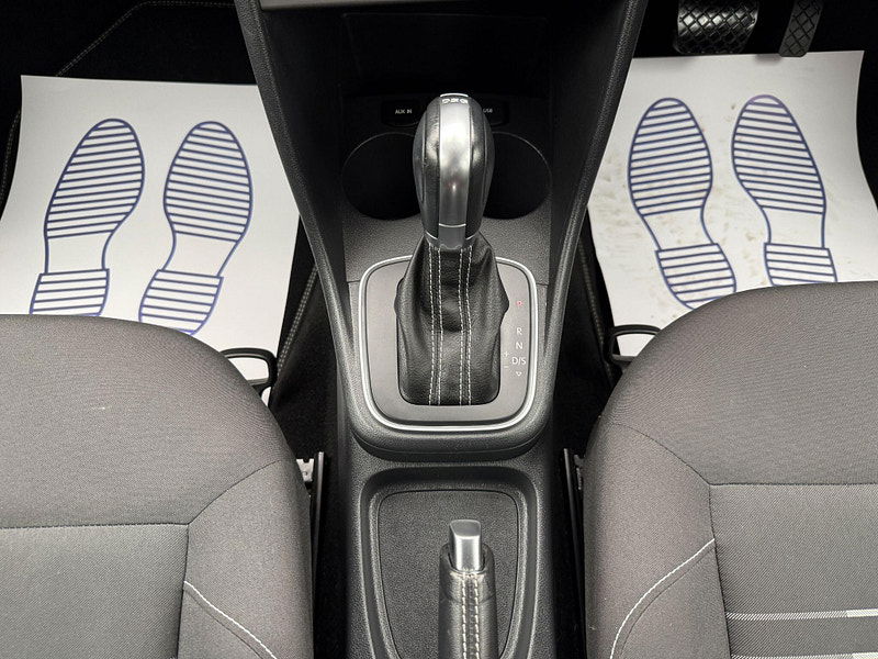 Volkswagen Polo 1.2 TSI BlueMotion Tech SE Design DSG Euro 6 (s/s) 5dr 5dr Automatic 2015