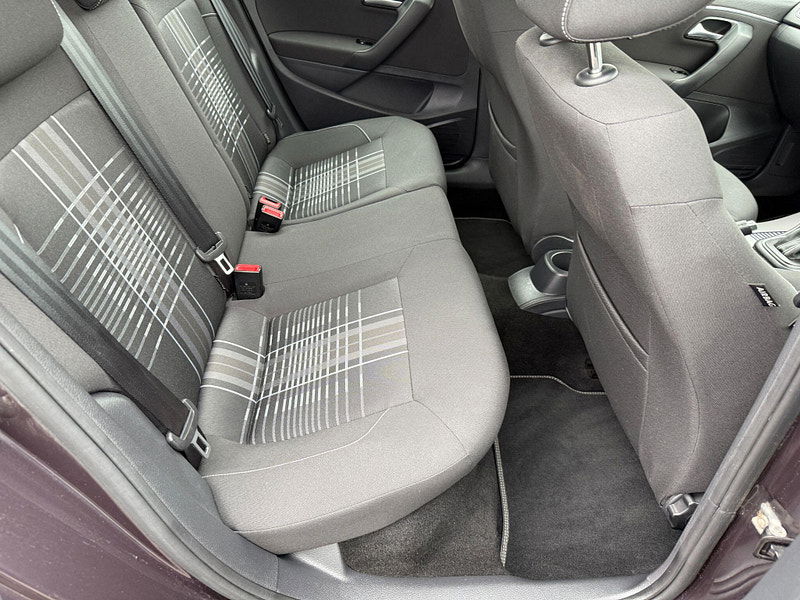 Volkswagen Polo 1.2 TSI BlueMotion Tech SE Design DSG Euro 6 (s/s) 5dr 5dr Automatic 2015