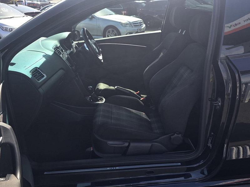 Volkswagen Polo 1.8 TSI BlueMotion Tech GTI Euro 6 (s/s) 3dr 3dr Manual 2015