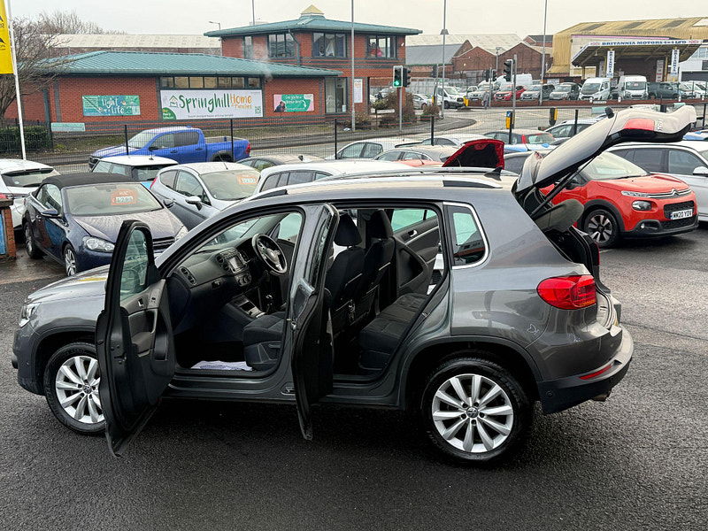Volkswagen Tiguan 2.0 TDI BlueMotion Tech Match 4WD Euro 6 (s/s) 5dr 5dr Manual 2015