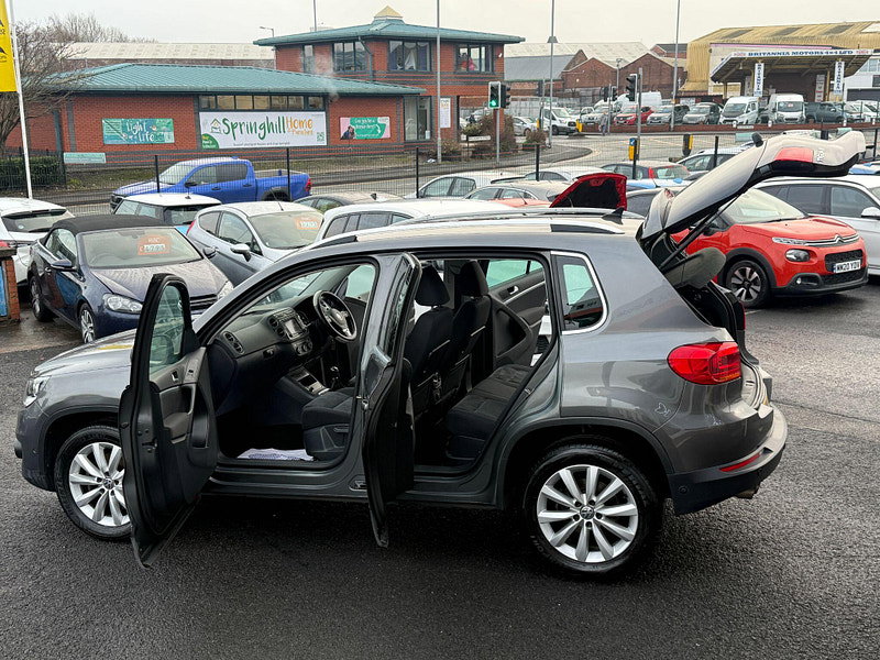 Volkswagen Tiguan 2.0 TDI BlueMotion Tech Match 4WD Euro 6 (s/s) 5dr 5dr Manual 2015