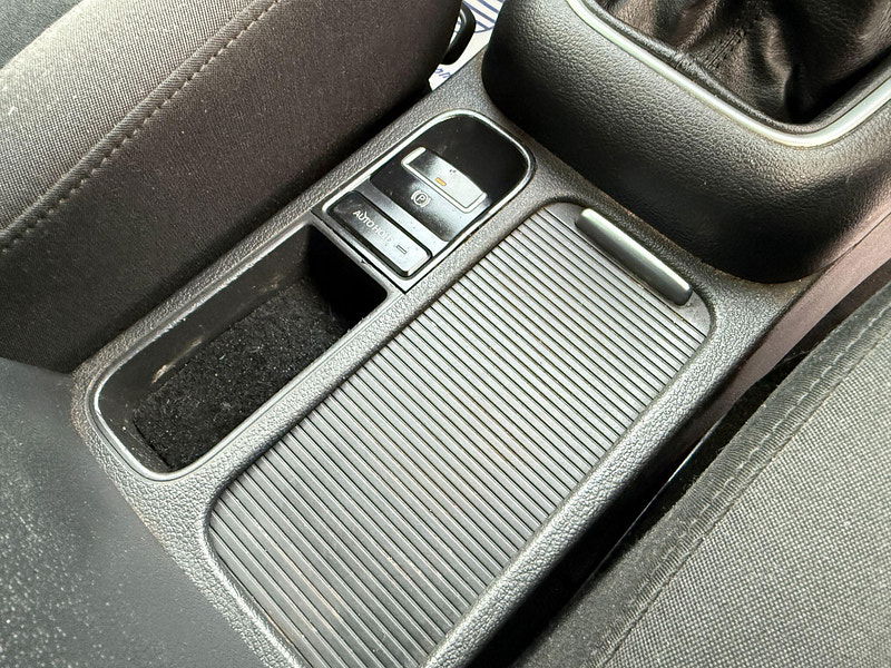 Volkswagen Tiguan 2.0 TDI BlueMotion Tech Match 4WD Euro 6 (s/s) 5dr 5dr Manual 2015