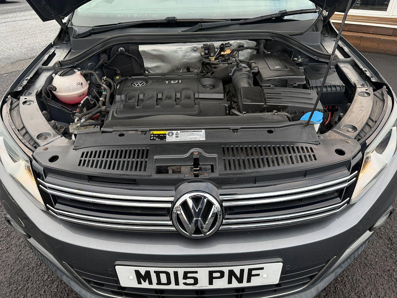 Volkswagen Tiguan 2.0 TDI BlueMotion Tech Match 4WD Euro 6 (s/s) 5dr 5dr Manual 2015