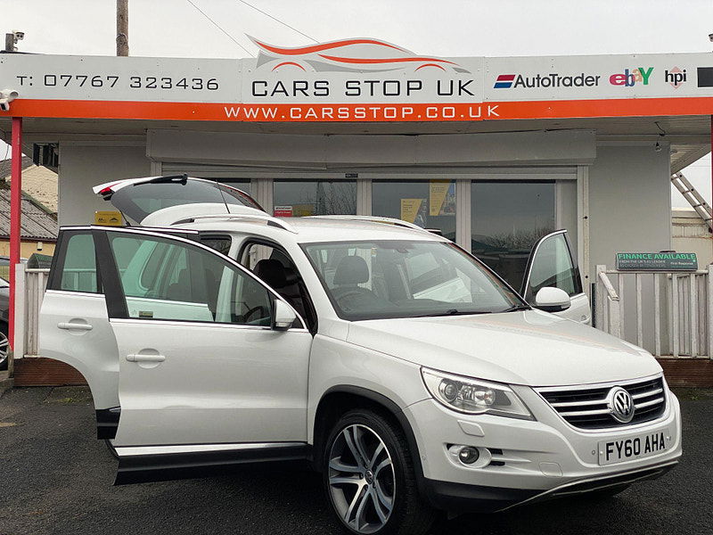 Volkswagen Tiguan 2.0 TDI Summit DSG 4WD Euro 5 5dr 5dr Automatic 2010