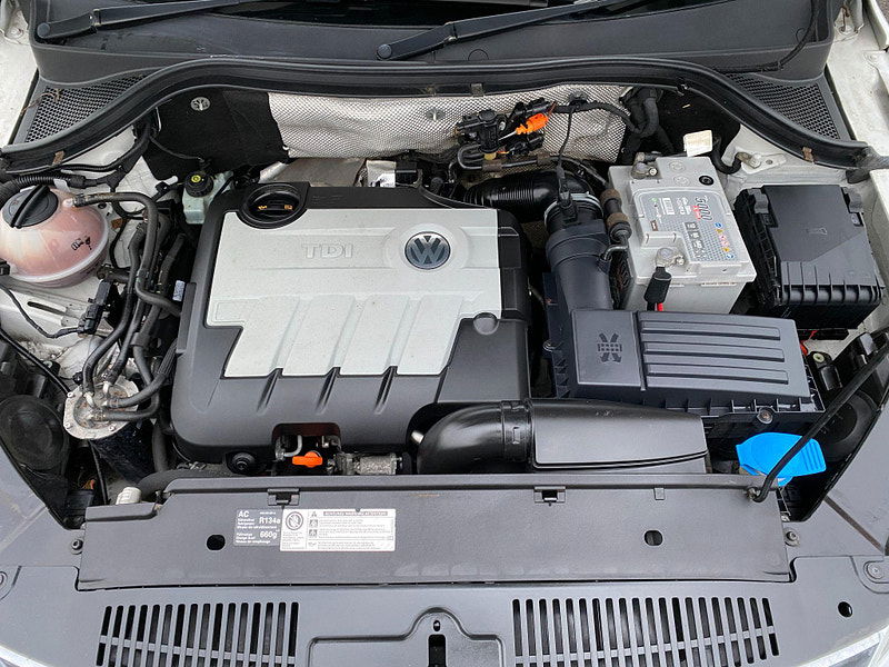 Volkswagen Tiguan 2.0 TDI Summit DSG 4WD Euro 5 5dr 5dr Automatic 2010
