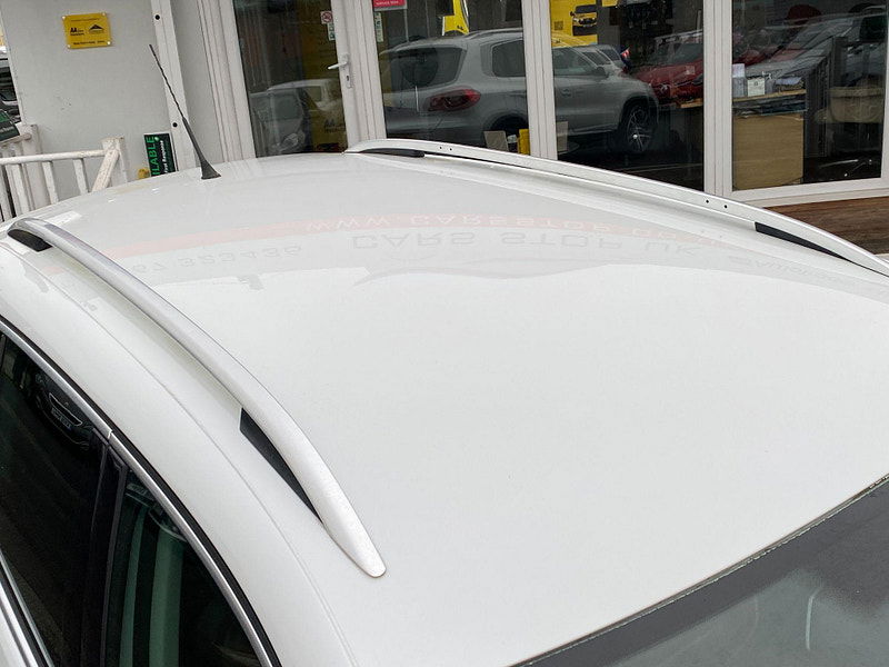 Volkswagen Tiguan 2.0 TDI Summit DSG 4WD Euro 5 5dr 5dr Automatic 2010