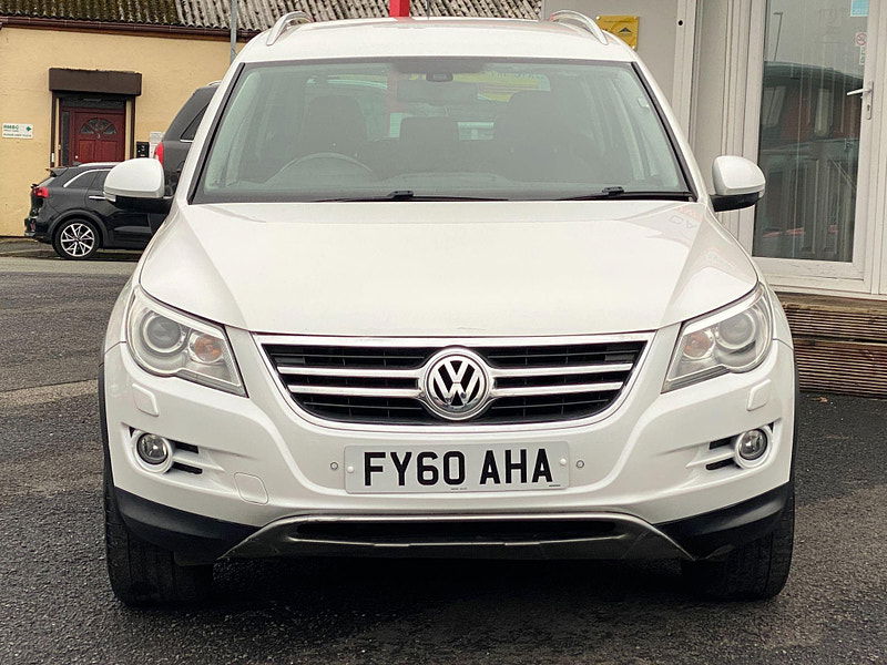 Volkswagen Tiguan 2.0 TDI Summit DSG 4WD Euro 5 5dr 5dr Automatic 2010