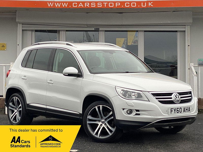 Volkswagen Tiguan 2.0 TDI Summit DSG 4WD Euro 5 5dr 5dr Automatic 2010