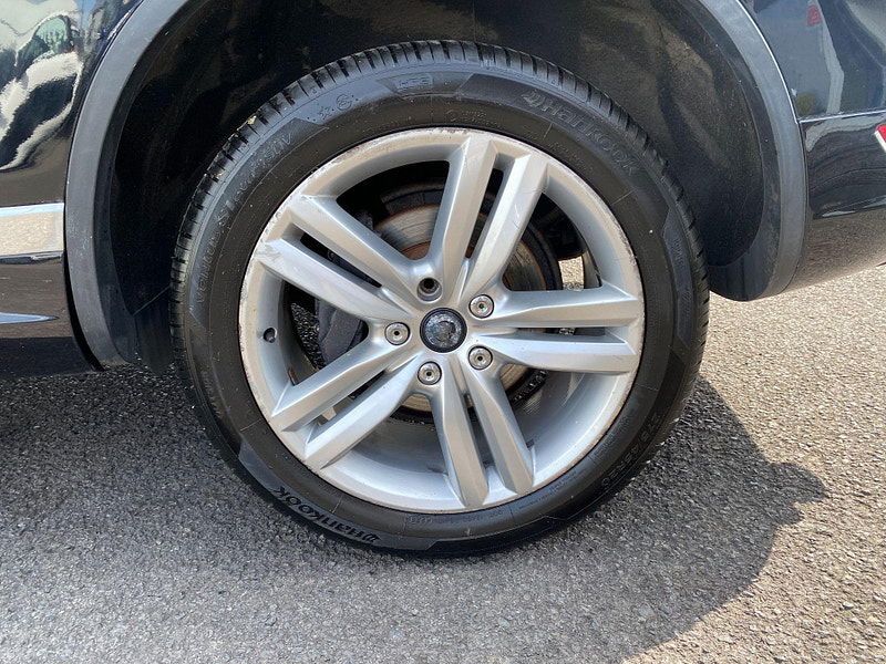 Volkswagen Touareg 4.2 TDI V8 Altitude Tiptronic 4WD Euro 5 5dr 5dr Automatic 2011