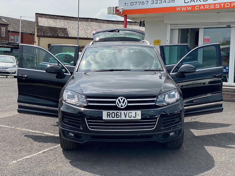 Volkswagen Touareg 4.2 TDI V8 Altitude Tiptronic 4WD Euro 5 5dr 5dr Automatic 2011