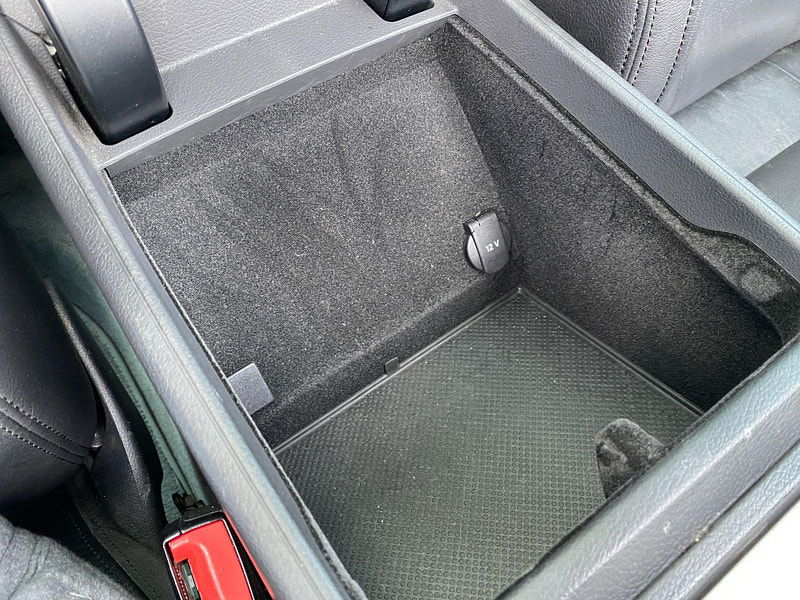 Volkswagen Touareg 4.2 TDI V8 Altitude Tiptronic 4WD Euro 5 5dr 5dr Automatic 2011