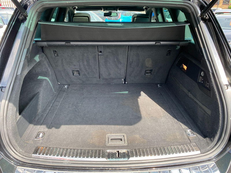 Volkswagen Touareg 4.2 TDI V8 Altitude Tiptronic 4WD Euro 5 5dr 5dr Automatic 2011