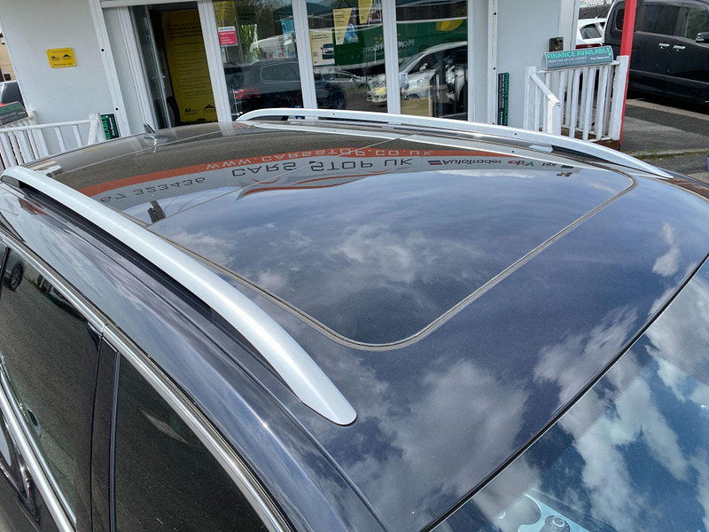 Volkswagen Touareg 4.2 TDI V8 Altitude Tiptronic 4WD Euro 5 5dr 5dr Automatic 2011