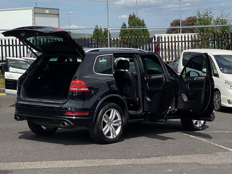 Volkswagen Touareg 4.2 TDI V8 Altitude Tiptronic 4WD Euro 5 5dr 5dr Automatic 2011