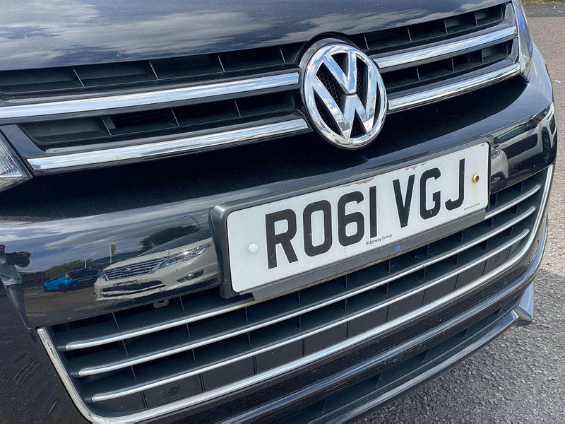 Volkswagen Touareg 4.2 TDI V8 Altitude Tiptronic 4WD Euro 5 5dr 5dr Automatic 2011