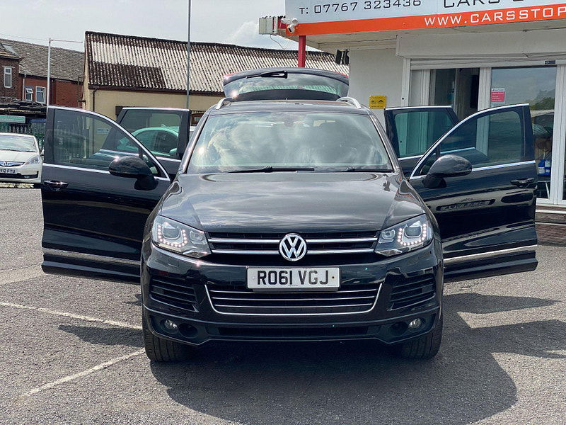 Volkswagen Touareg 4.2 TDI V8 Altitude Tiptronic 4WD Euro 5 5dr 5dr Automatic 2011