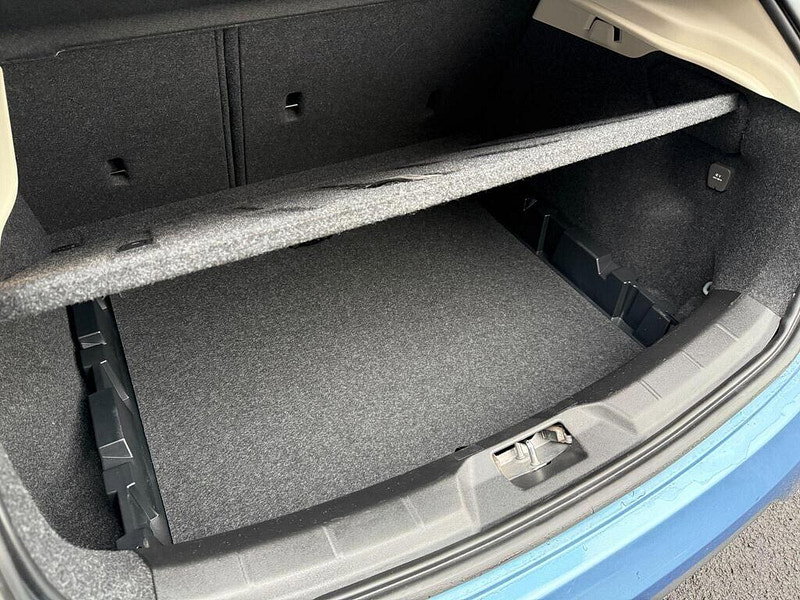 Volvo V40 1.5 T3 Inscription Auto Euro 6 (s/s) 5dr 5dr Automatic 2015