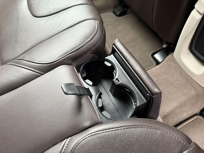 Volvo V40 1.5 T3 SE Auto Euro 6 (s/s) 5dr 5dr Automatic 2015