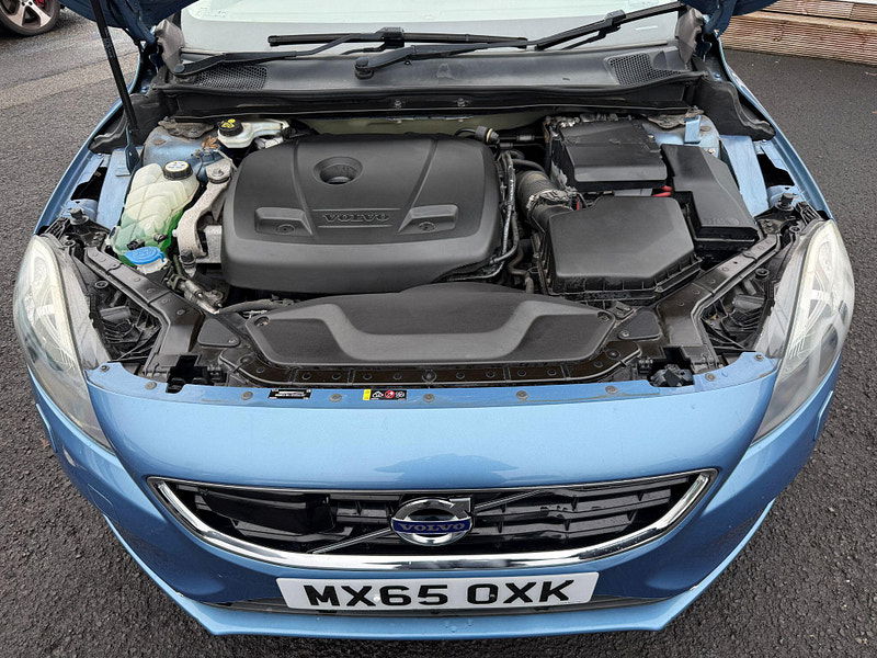 Volvo V40 1.5 T3 SE Auto Euro 6 (s/s) 5dr 5dr Automatic 2015