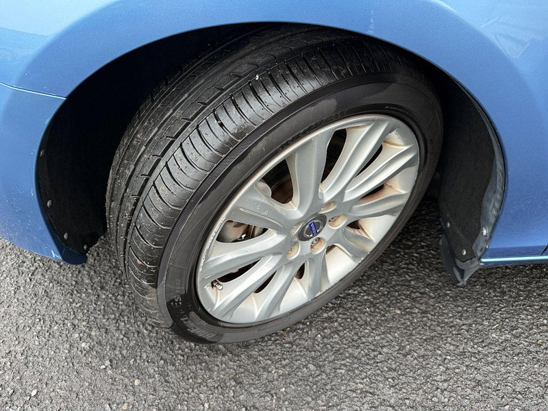 Volvo V40 1.5 T3 SE Hatchback 5dr Petrol Auto Euro 6 (s/s) (152 ps) 5dr Automatic 2015