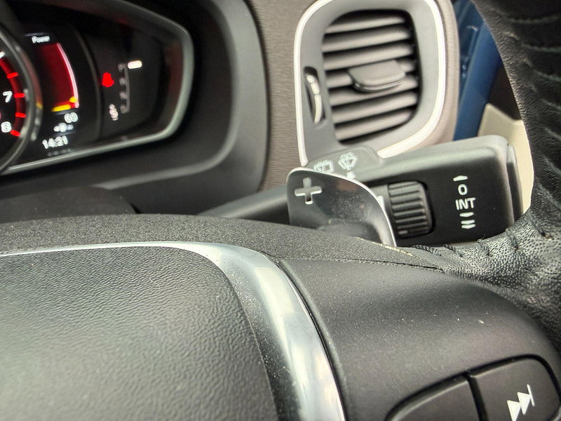 Volvo V40 1.5 T3 SE Hatchback 5dr Petrol Auto Euro 6 (s/s) (152 ps) 5dr Automatic 2015