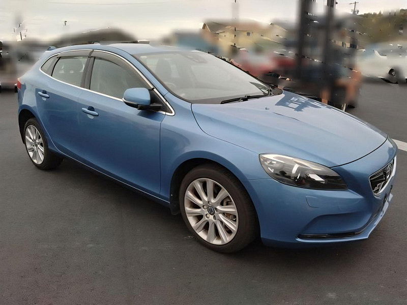 Volvo V40 1.5 T3 SE Lux Nav Auto Euro 6 (s/s) 5dr 5dr Automatic 2015