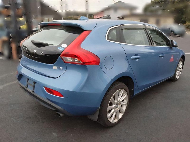 Volvo V40 1.5 T3 SE Lux Nav Auto Euro 6 (s/s) 5dr 5dr Automatic 2015