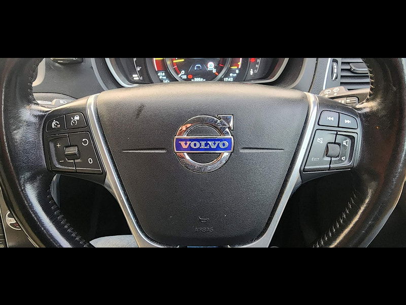 Volvo V40 1.6 D2 SE Lux Powershift Euro 5 (s/s) 5dr 5dr Automatic 2014