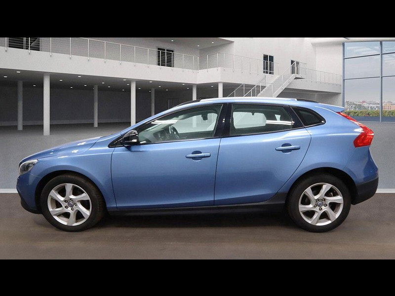 Volvo V40 Cross Country 1.6 D2 Lux Powershift Euro 5 (s/s) 5dr 5dr Automatic 2014