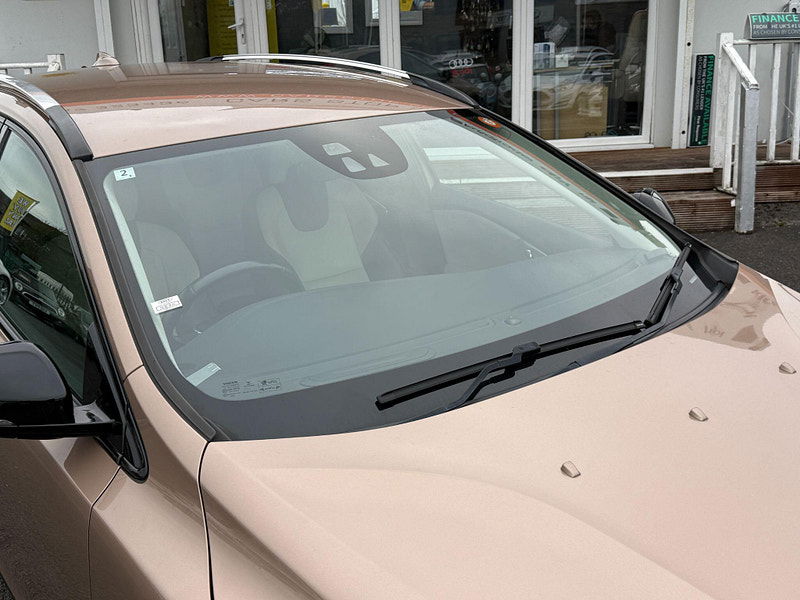 Volvo V40 Cross Country 2.0 T5 Lux Nav Auto AWD Euro 6 (s/s) 5dr 5dr Automatic 2015