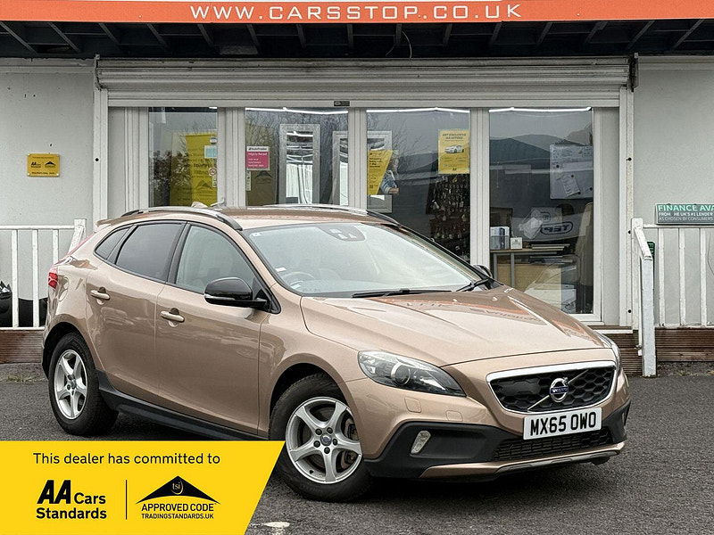 Volvo V40 Cross Country 2.0 T5 Lux Nav Auto AWD Euro 6 (s/s) 5dr 5dr Automatic 2015