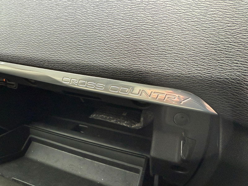 Volvo V40 Cross Country 2.0 T5 Lux Nav Auto AWD Euro 6 (s/s) 5dr 5dr Automatic 2015