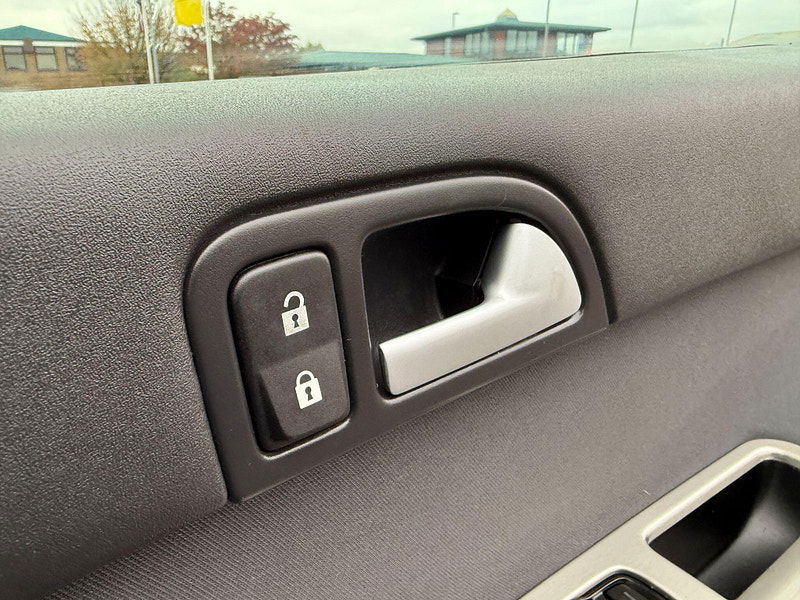 Volvo V50 2.4 SE Geartronic Euro 4 5dr 5dr Automatic 2007