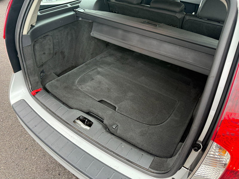 Volvo V50 2.4 SE Geartronic Euro 4 5dr 5dr Automatic 2007