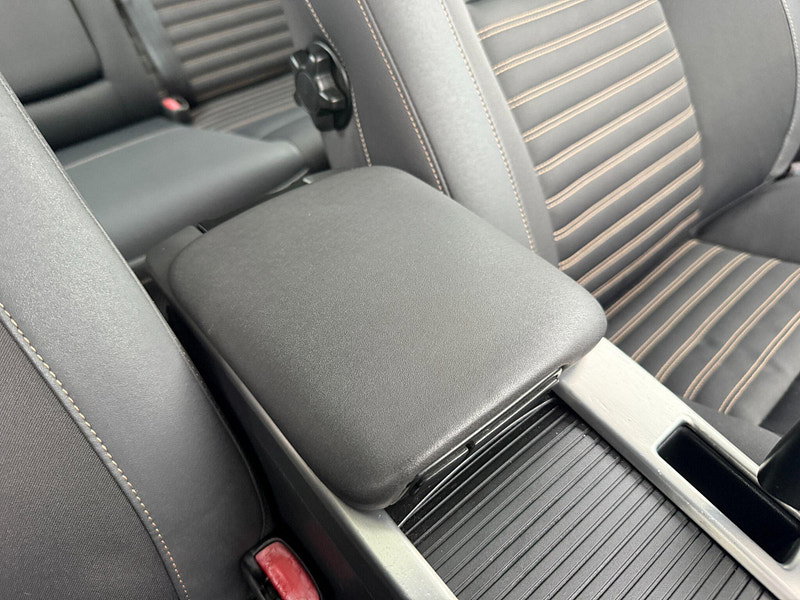 Volvo V50 2.4 SE Geartronic Euro 4 5dr 5dr Automatic 2007