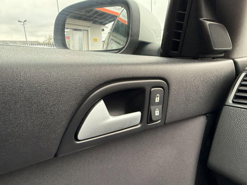 Volvo V50 2.4 SE Geartronic Euro 4 5dr 5dr Automatic 2007