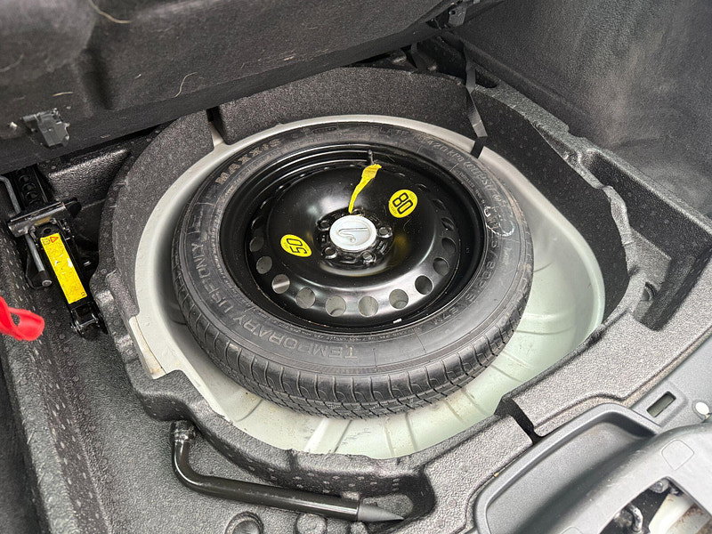 Volvo V50 2.4 SE Geartronic Euro 4 5dr 5dr Automatic 2007