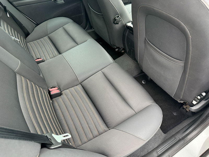 Volvo V50 2.4 SE Geartronic Euro 4 5dr 5dr Automatic 2007