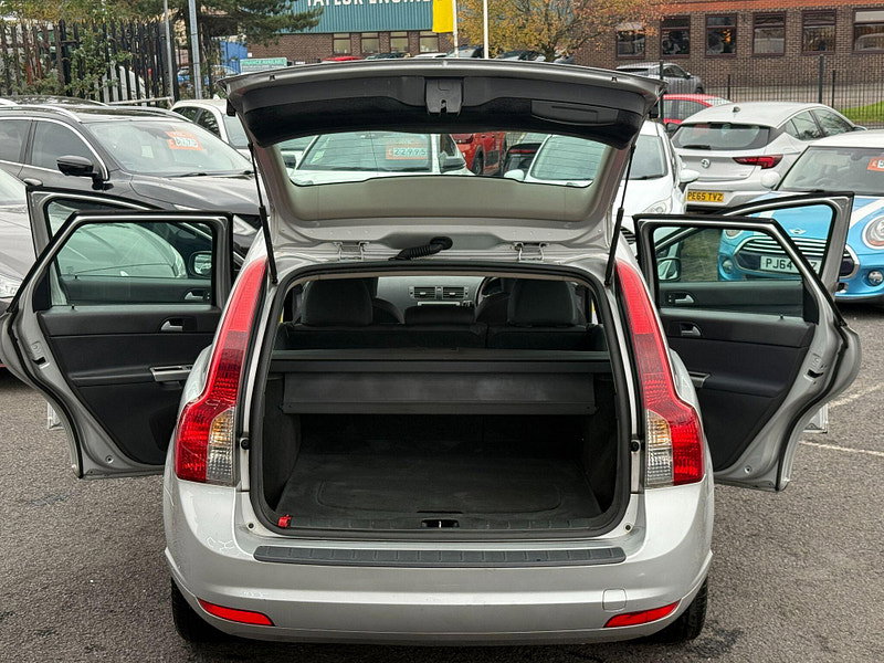 Volvo V50 2.4 SE Geartronic Euro 4 5dr 5dr Automatic 2007