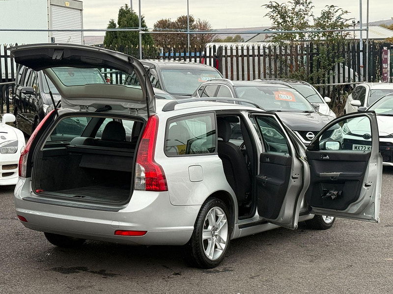 Volvo V50 2.4 SE Geartronic Euro 4 5dr 5dr Automatic 2007