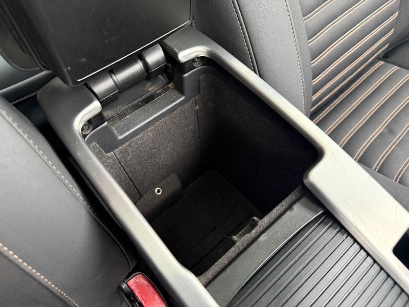 Volvo V50 2.4 SE Geartronic Euro 4 5dr 5dr Automatic 2007