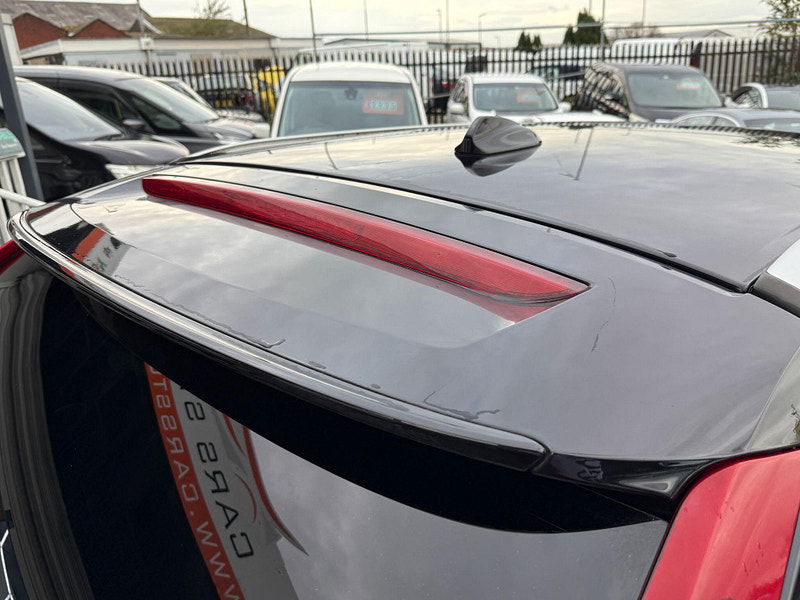 Volvo XC60 2.4 D4 R-Design Nav Geartronic AWD Euro 5 5dr 5dr Automatic 2012