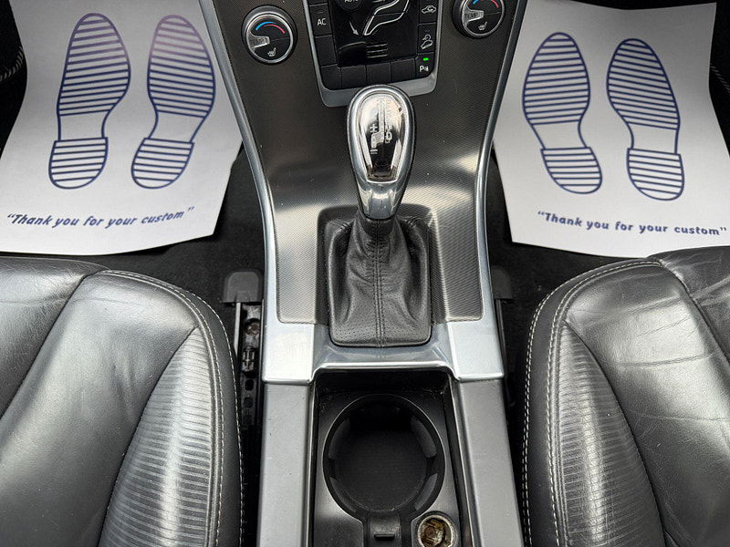 Volvo XC60 2.4 D4 R-Design Nav Geartronic AWD Euro 5 5dr 5dr Automatic 2012