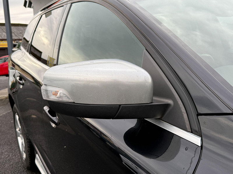 Volvo XC60 2.4 D4 R-Design Nav Geartronic AWD Euro 5 5dr 5dr Automatic 2012