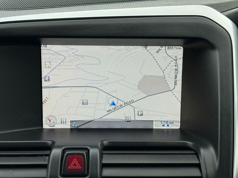 Volvo XC60 2.4 D4 R-Design Nav Geartronic AWD Euro 5 5dr 5dr Automatic 2012