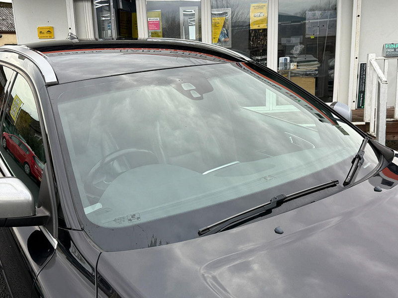 Volvo XC60 2.4 D4 R-Design Nav Geartronic AWD Euro 5 5dr 5dr Automatic 2012