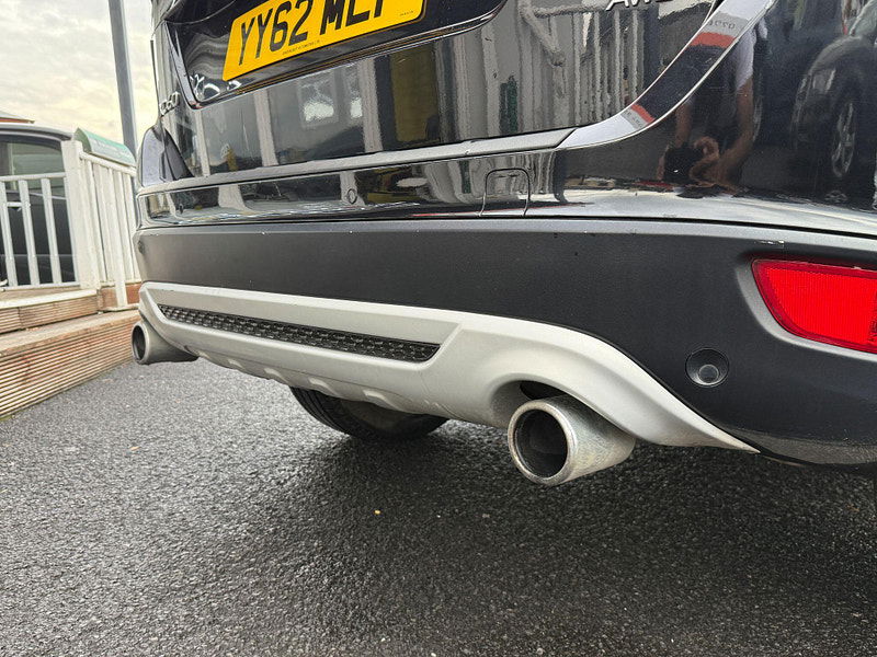 Volvo XC60 2.4 D4 R-Design Nav Geartronic AWD Euro 5 5dr 5dr Automatic 2012