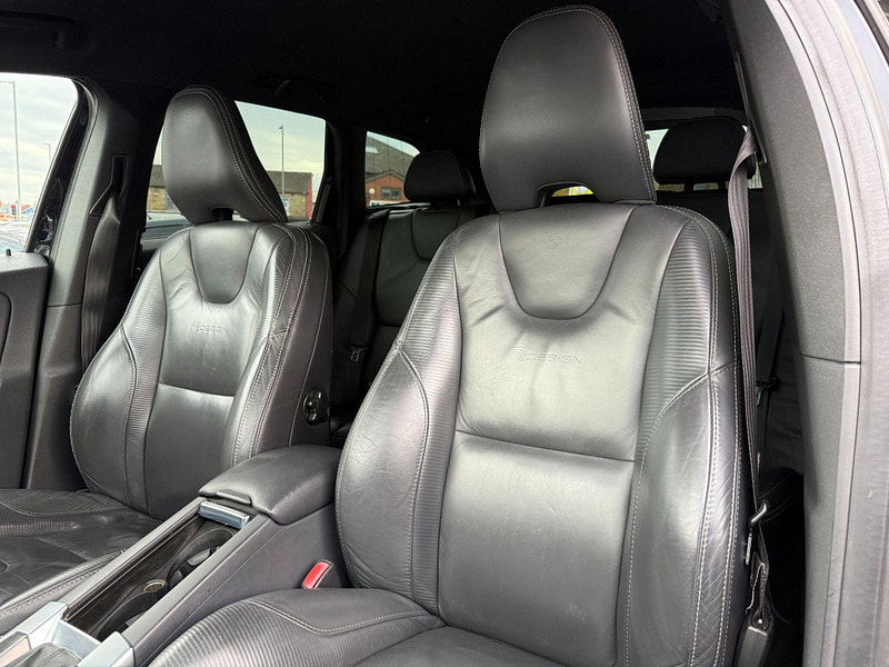 Volvo XC60 2.4 D4 R-Design Nav Geartronic AWD Euro 5 5dr 5dr Automatic 2012