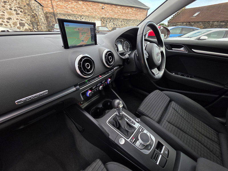 Audi A3 1.4 TFSI e-tron Sportback 5dr Petrol Plug-in Hybrid e-S Tronic Euro 6 8.8kWh (204 ps) 5dr Automatic 2026