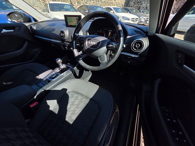 Audi A3 1.6 TDI ultra SE Technik Sportback 5dr Diesel Manual Euro 6 (s/s) (110 ps) 5dr Manual 2026